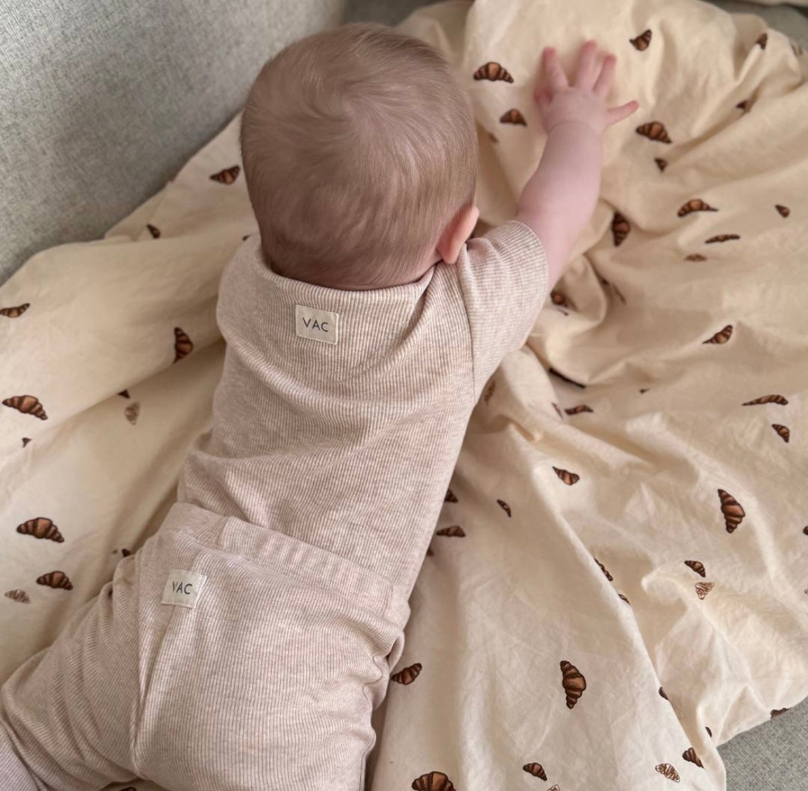 Sengetøj - junior croissant love mini