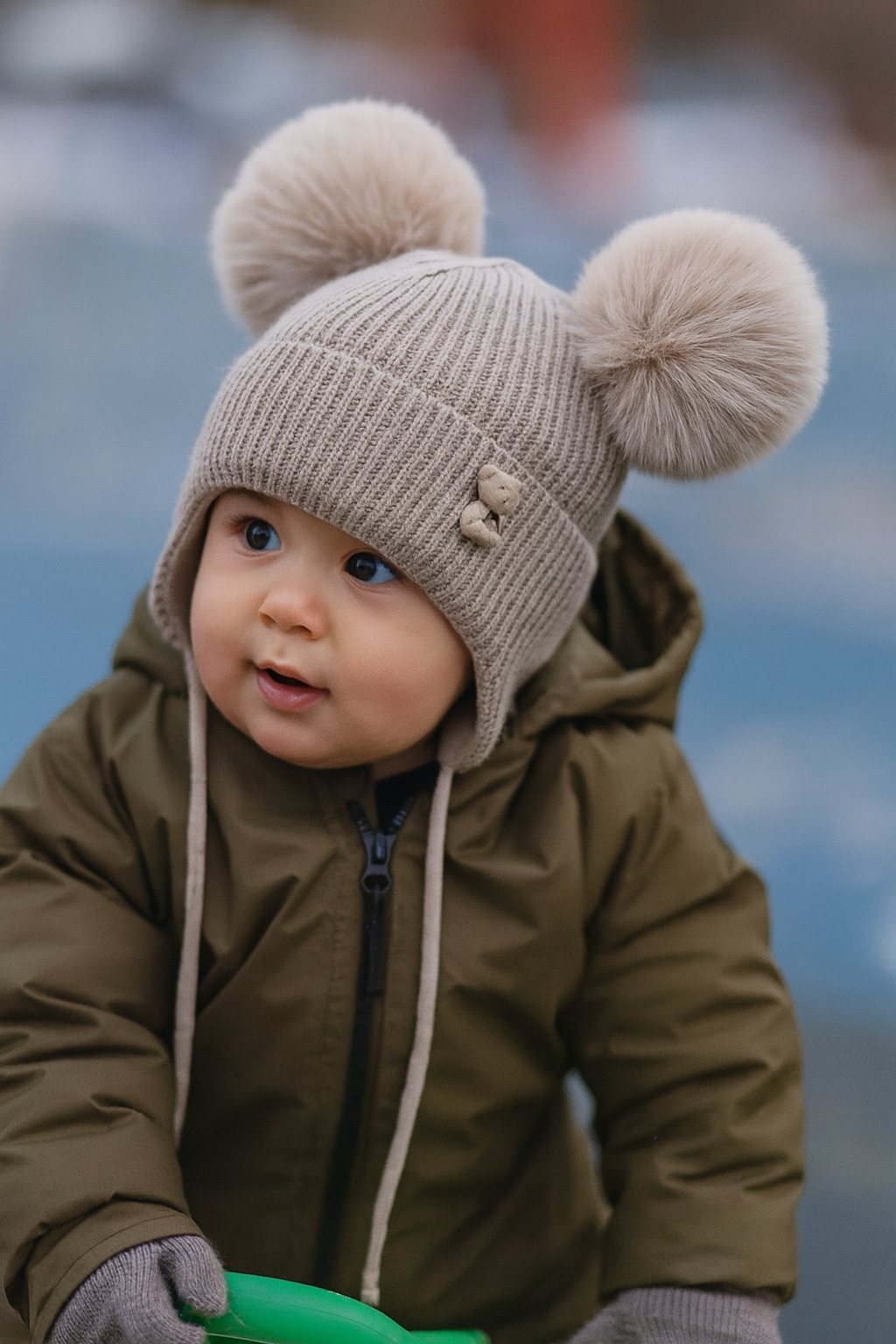 Bamsehue med pompon