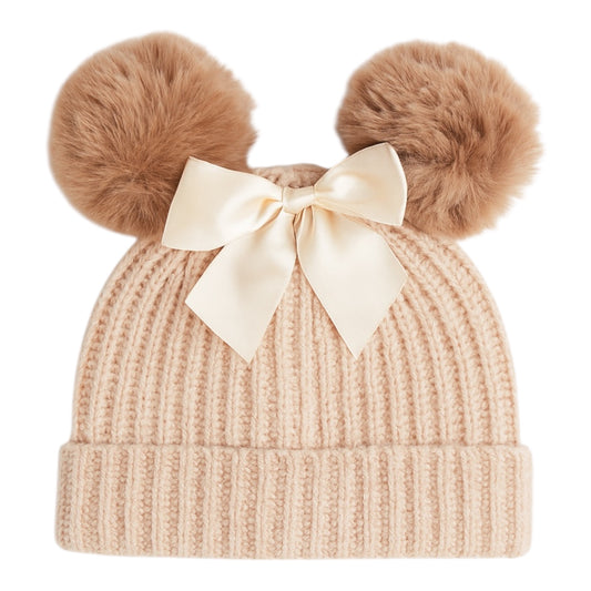 Strikhue med satinsløjfe