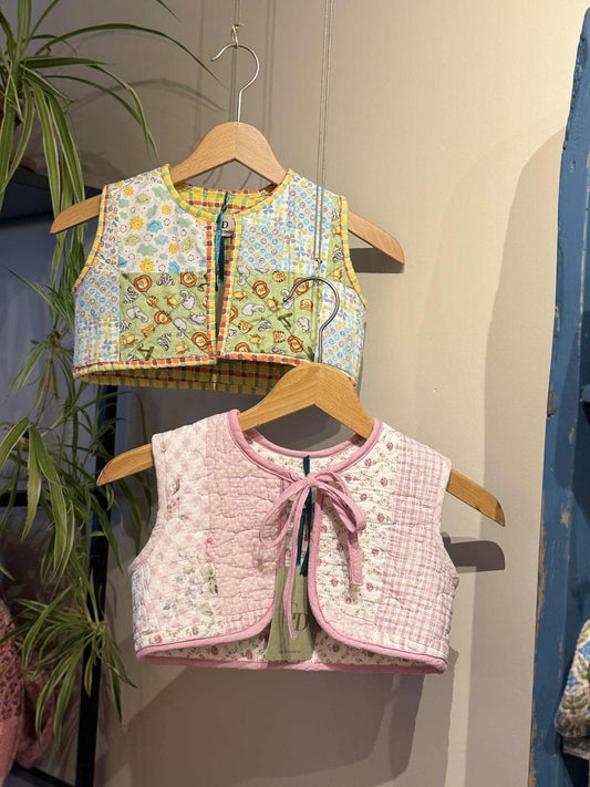 Dua quiltet unika vest